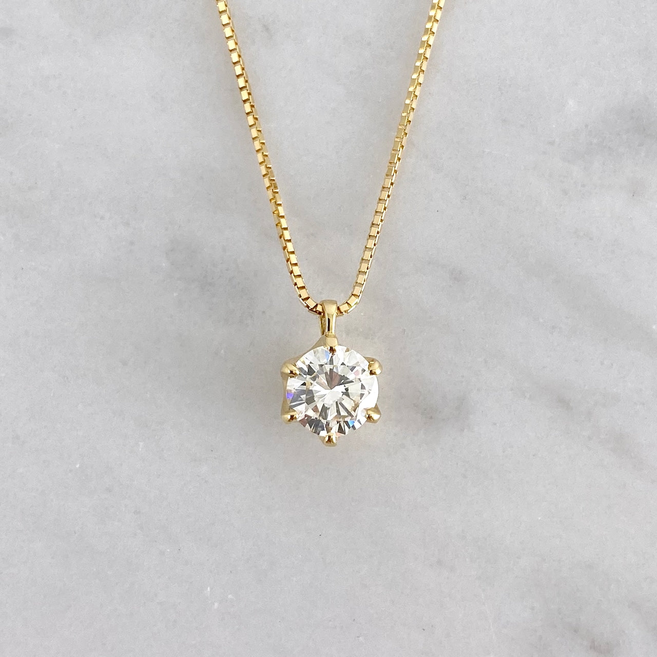 【特価】K18YGダイヤモンドネックレス