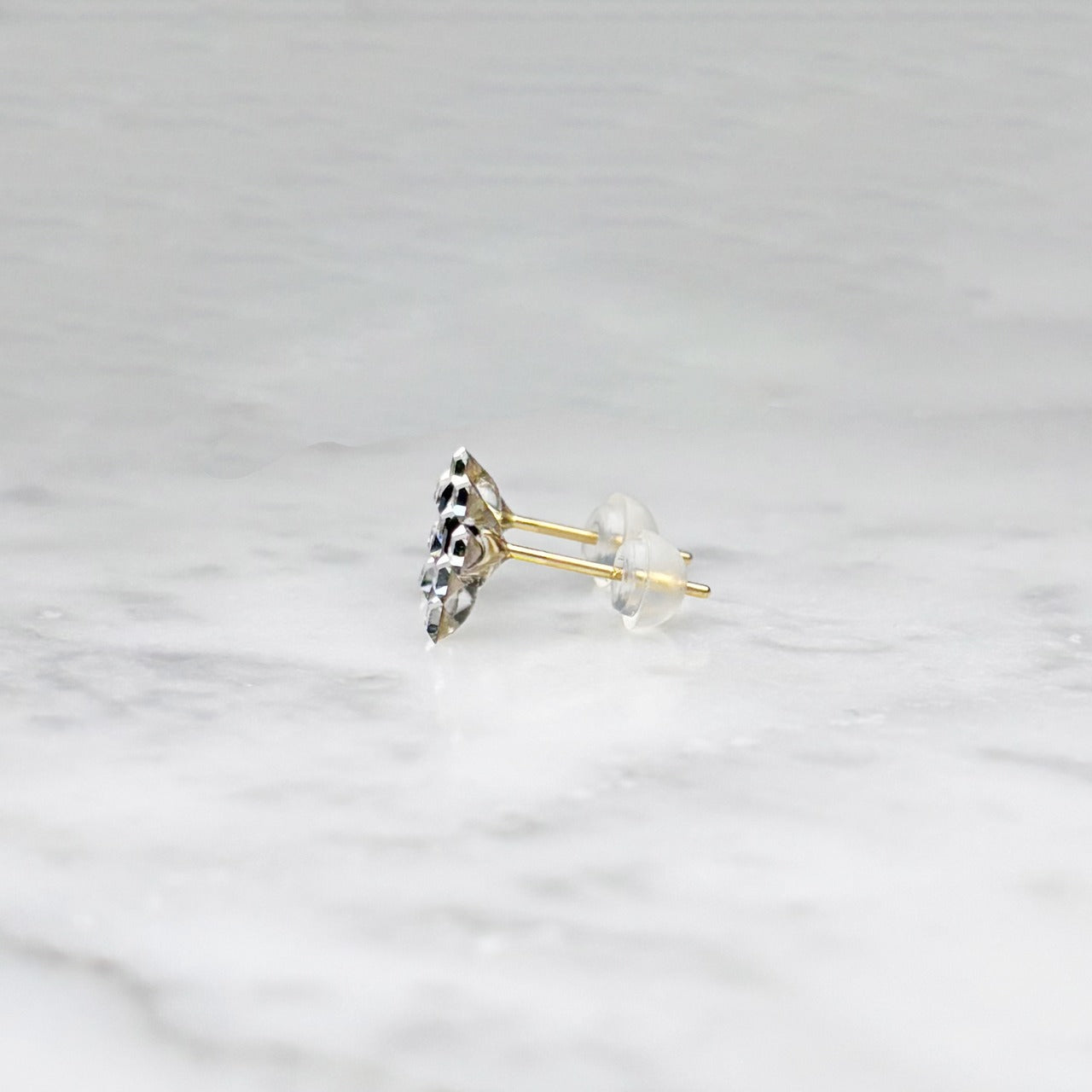 K18スワロフスキーシロ/クロ　ピアス