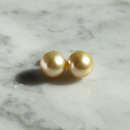 K18ゴールデンパールピアス