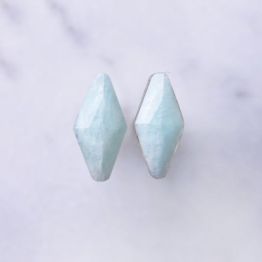 K10アマゾナイトピアス