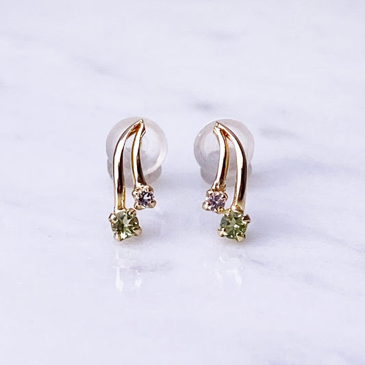 K10YGペリドットピアス