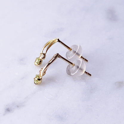 K10YGペリドットピアス