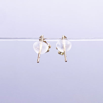 K10YGペリドットピアス