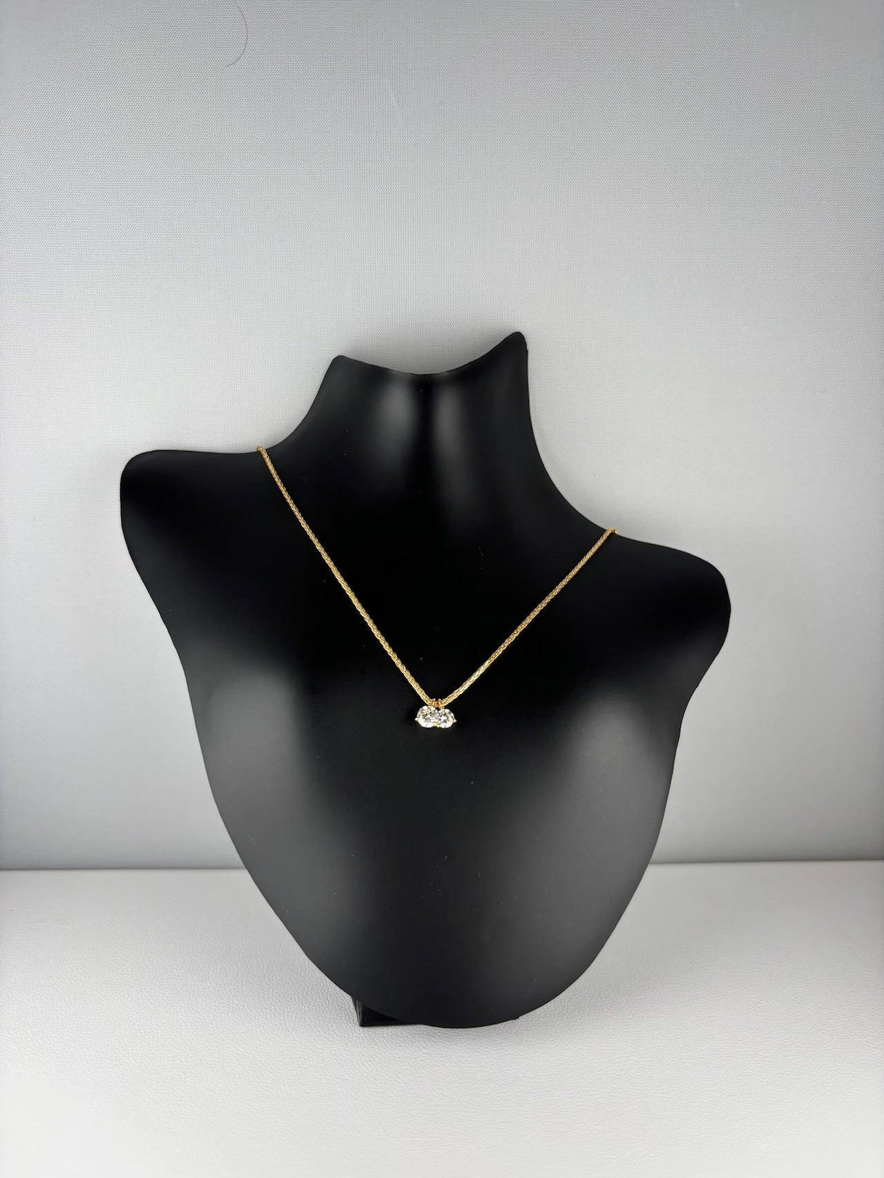 K18YG 2粒ダイヤネックレス　【取り寄せ又は新品製作商品です】