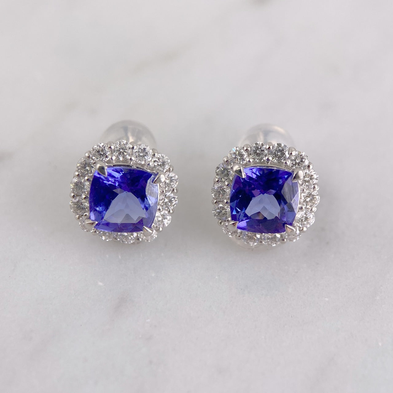 PTタンザナイトピアス　【取り寄せ又は新品製作商品です】